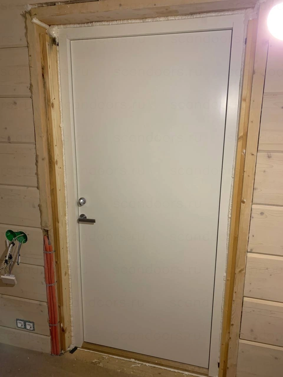 Фото 4 - Двери Kaski kaski и фрамуга Scandoors Thermo Scandoors: производство и монтаж