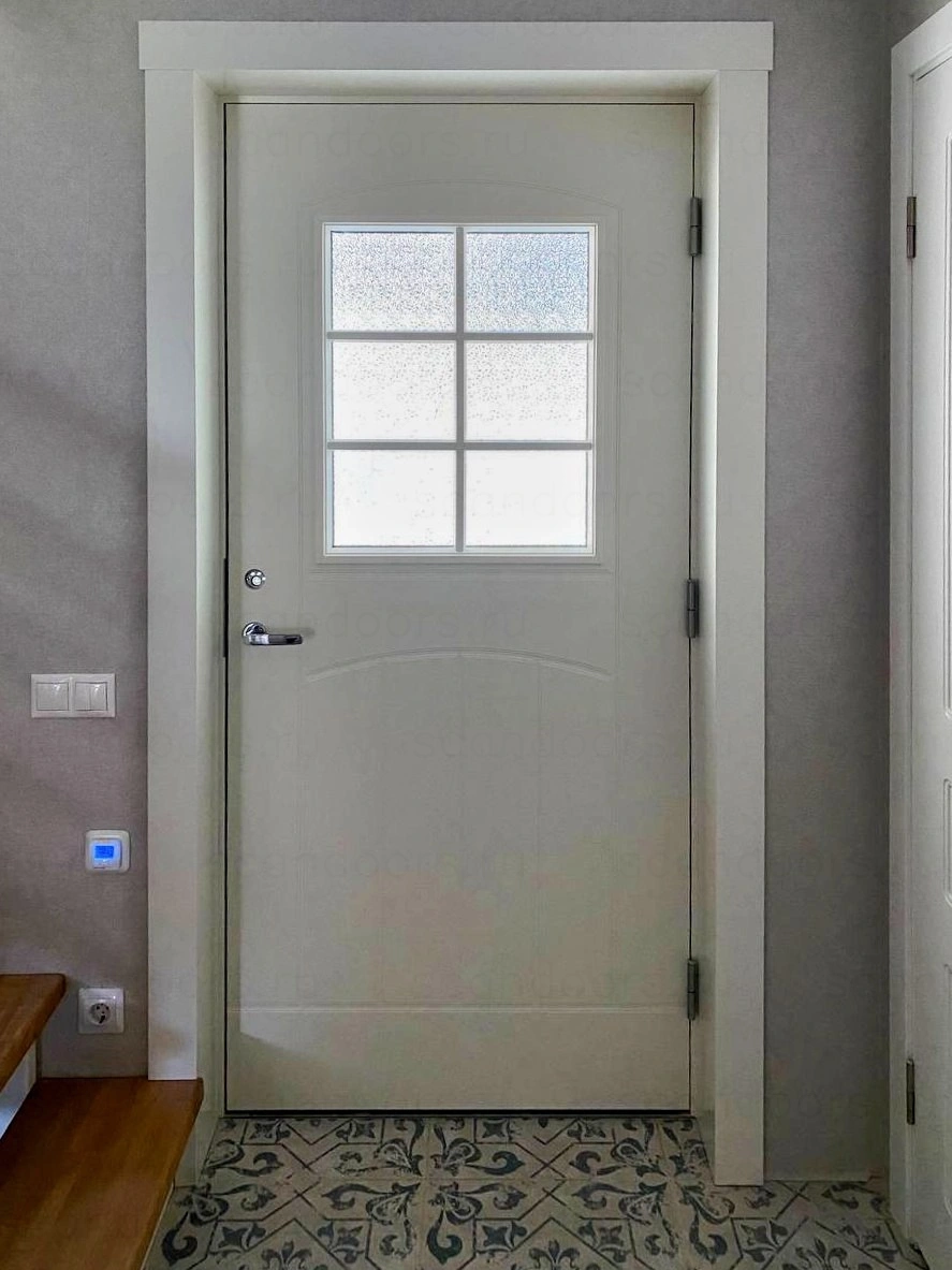 Фото 2 - Финские входные двери Fenestra F2000L Scandoors: производство и монтаж