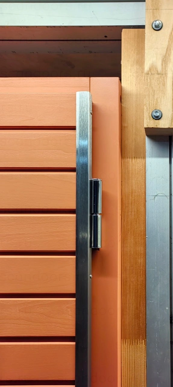Фото 7 - Морозостойкие деревянные входные двери Scandoors Planken W012 с толщиной полотна 96мм в исполннини Thermo (2 ряда уплотнения) или Arctic (3 ряда уплотнения), остекление двухконтурный стеклопакет Scandoors: производство и монтаж