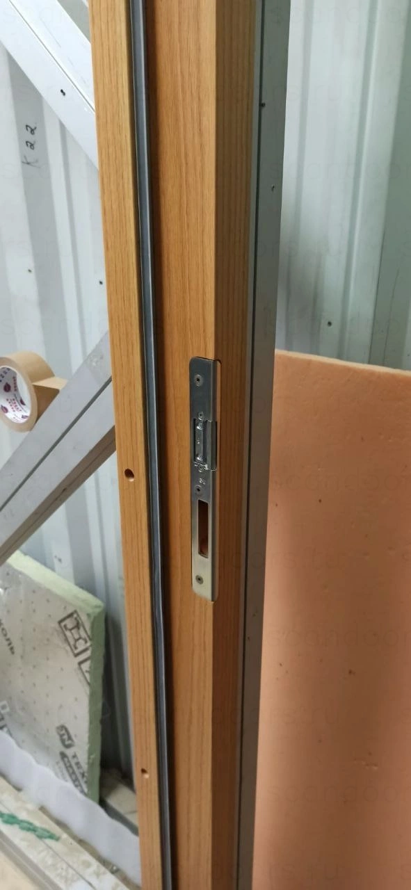 Фото 5 - Премиальные морозостойкие двери с отделкой из массива дуба Scandoors Wood в исполнении Thermo Scandoors: производство и монтаж