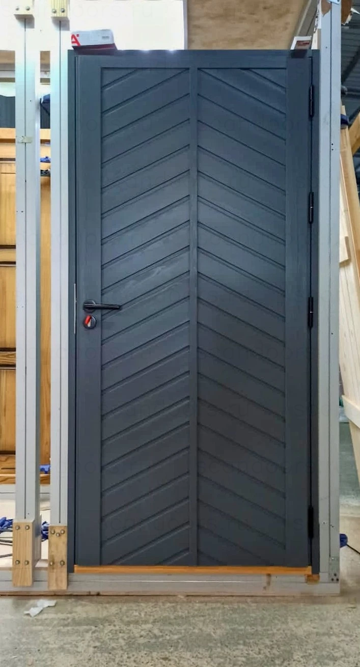 scandiplus Утепленная входная дверь Scandi Plus Thermo из сосны – фото Scandoors