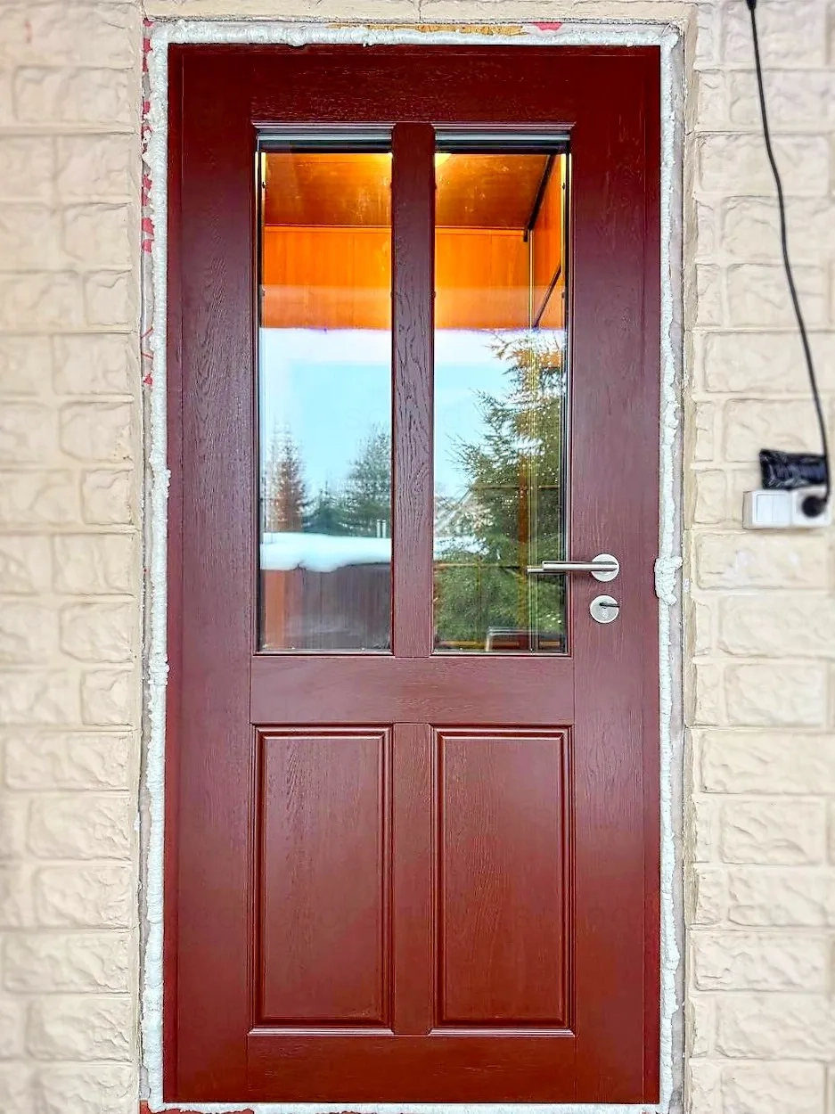 Морозостойкая входная дверь из дуба Scandoors Wood для загородного дома