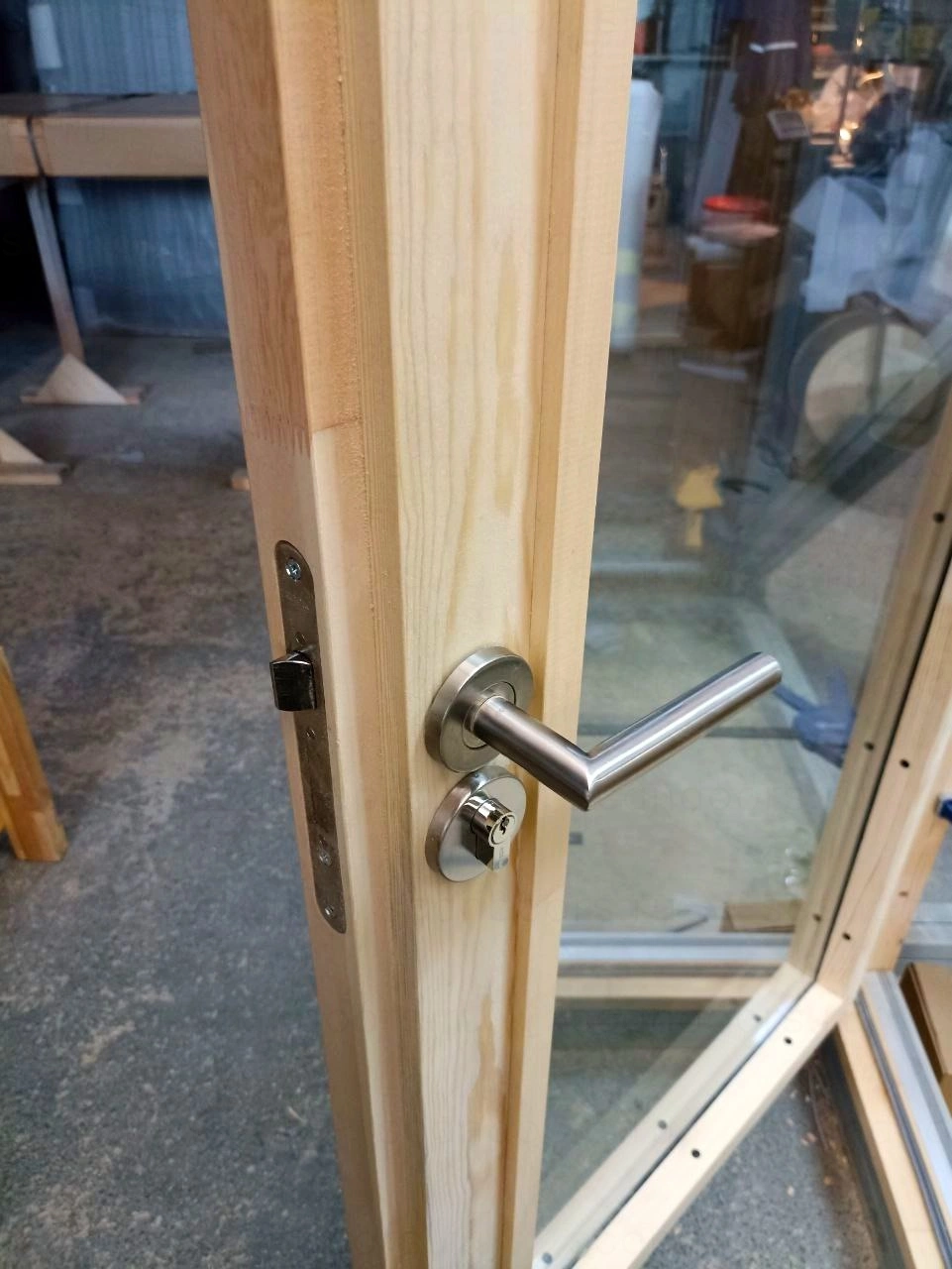 Фото 3 - Теплые террасные двери Scandi W023 из массива сосны со стеклопакетом Scandoors: производство и монтаж